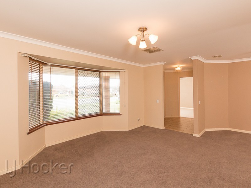 27 Frigate Close, Waikiki WA 6169