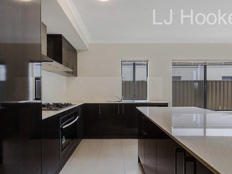 6 Athens Road, Wellard WA 6170