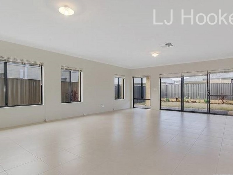 6 Athens Road, Wellard WA 6170