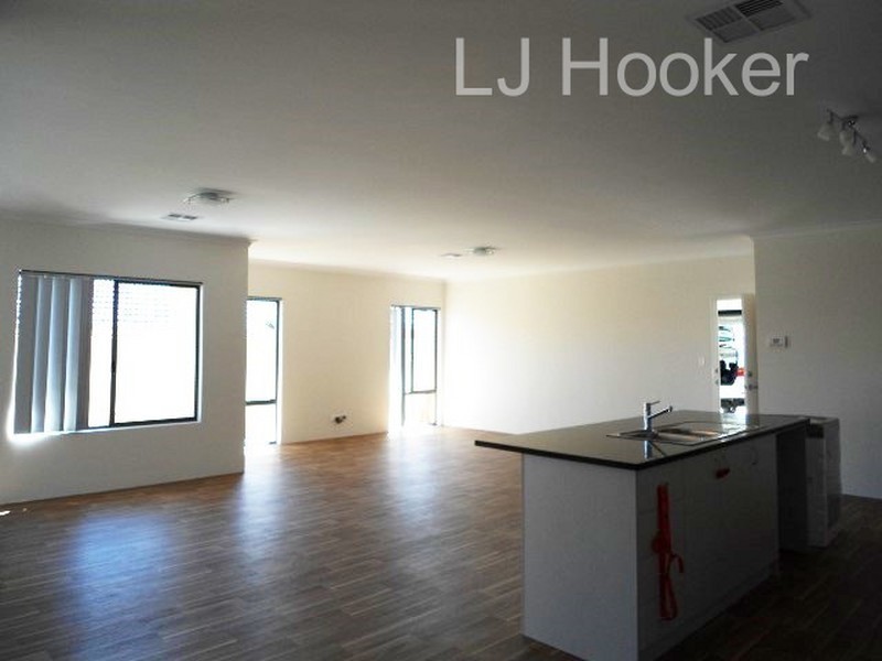 32 Wanderer Parkway, Baldivis WA 6171