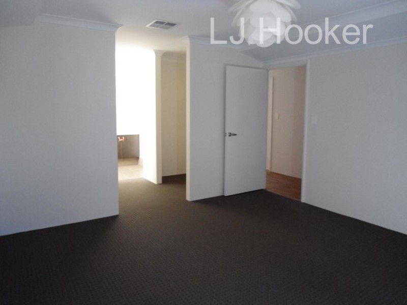 32 Wanderer Parkway, Baldivis WA 6171