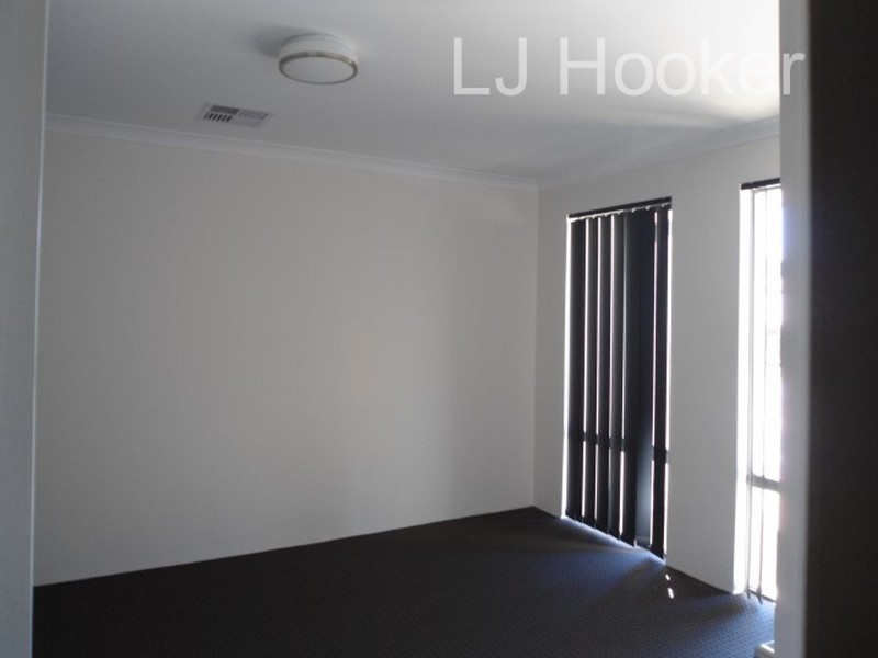 32 Wanderer Parkway, Baldivis WA 6171