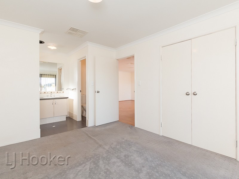 12 Searchers Crescent, Baldivis WA 6171