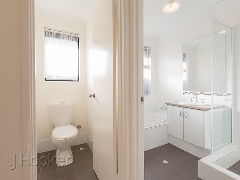 12 Searchers Crescent, Baldivis WA 6171