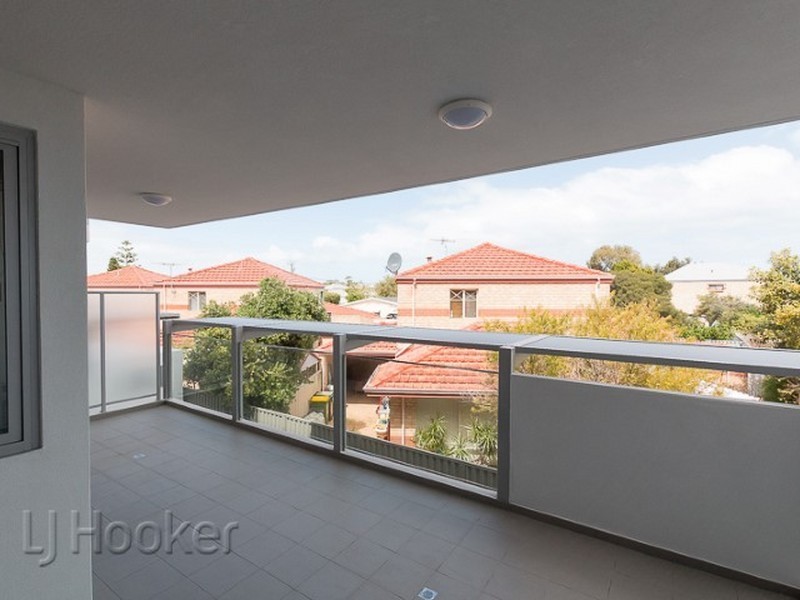 7/102 Kent Street, Rockingham WA 6168