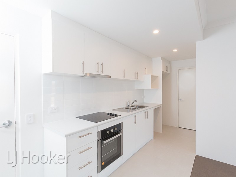 6/102 Kent Street, Rockingham WA 6168