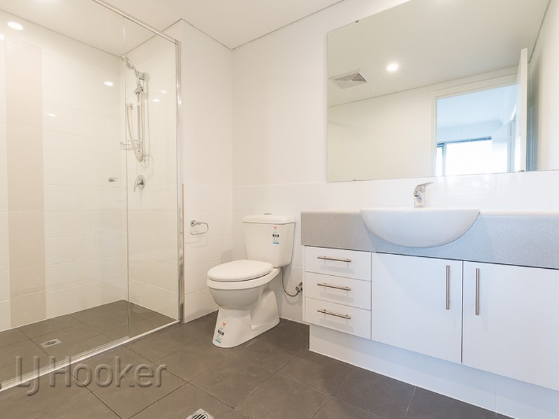 6/102 Kent Street, Rockingham WA 6168