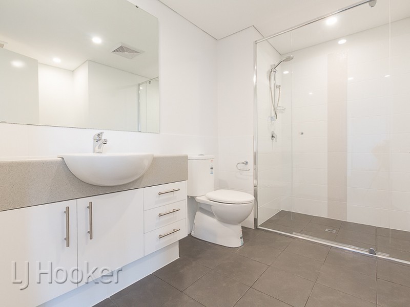6/102 Kent Street, Rockingham WA 6168