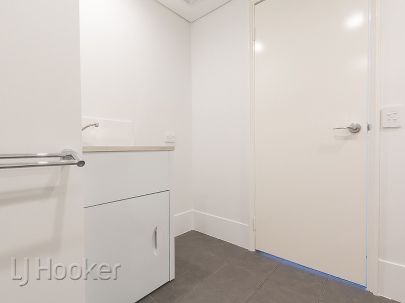 6/102 Kent Street, Rockingham WA 6168