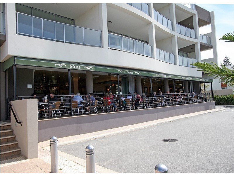 5 Buttercup Parkway, Halls Head WA 6210