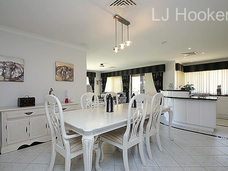 196 Fendam Street, Warnbro WA 6169