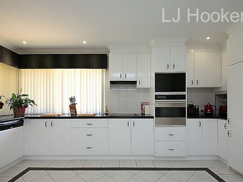 196 Fendam Street, Warnbro WA 6169