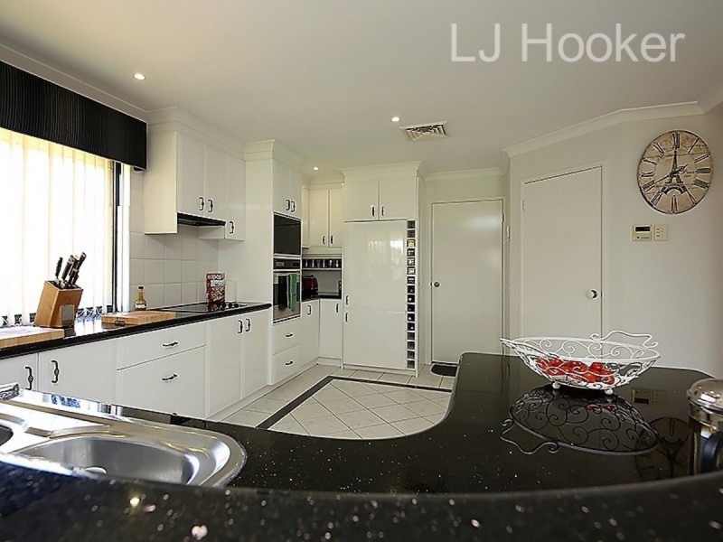 196 Fendam Street, Warnbro WA 6169