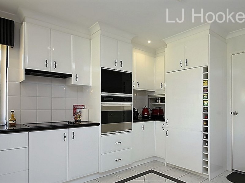 196 Fendam Street, Warnbro WA 6169