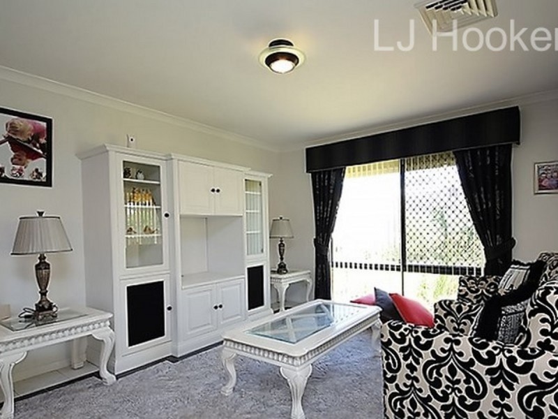 196 Fendam Street, Warnbro WA 6169