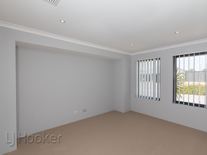 19 Ravensfield Road, Baldivis WA 6171