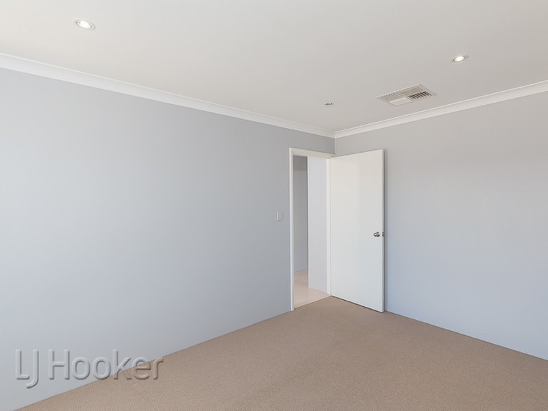 19 Ravensfield Road, Baldivis WA 6171