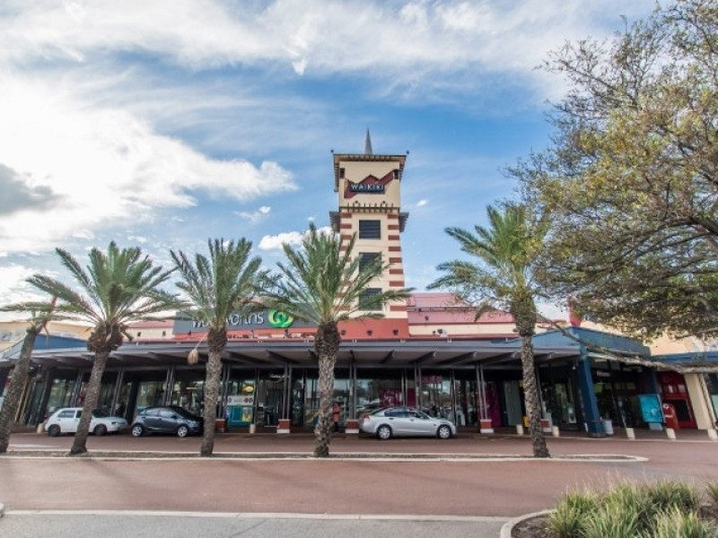 55 Murchison Road, Waikiki WA 6169