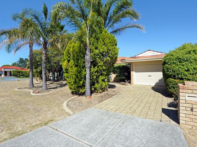6 Gibb Road, Waikiki WA 6169