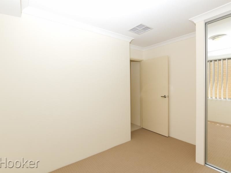 14 Somerford Promenade, Wellard WA 6170