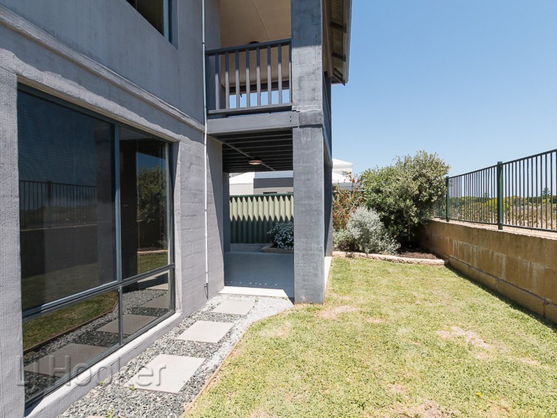 13 Bremen Lane, Port Kennedy WA 6172