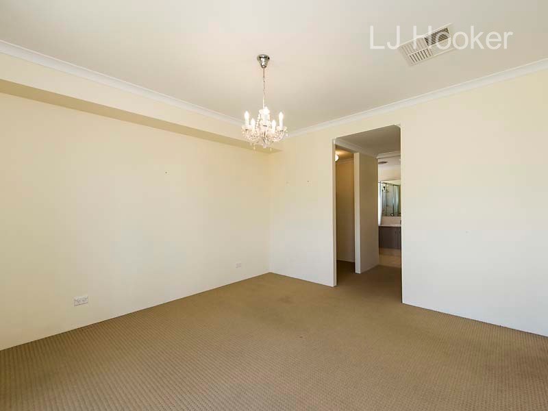 21 Bramston Circus, Secret Harbour WA 6173