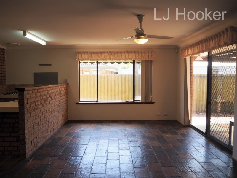 31 Lynda Crescent, Cooloongup WA 6168