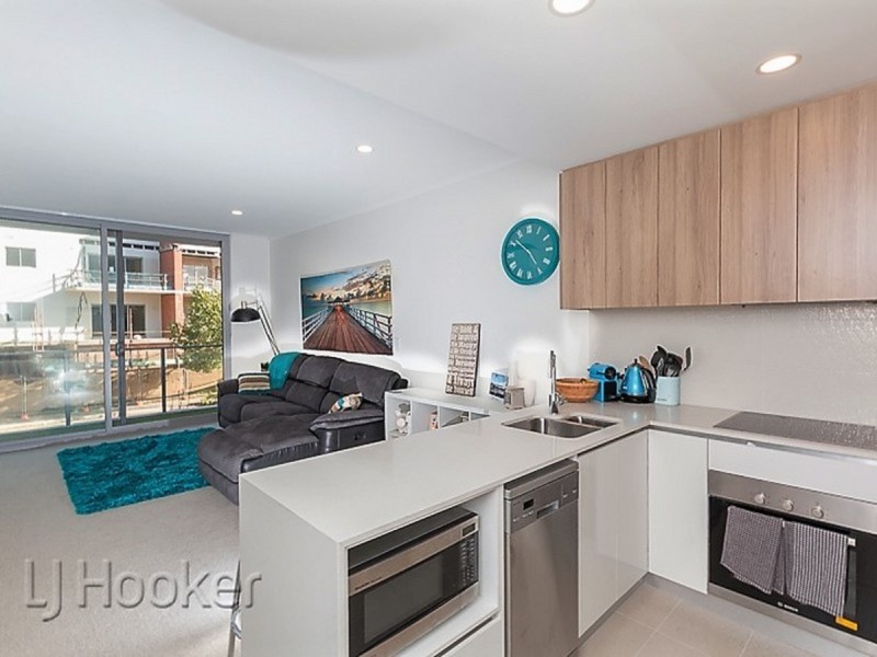 12/24 Flinders Lane, Rockingham WA 6168