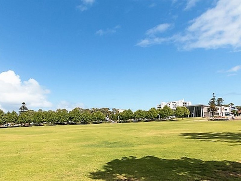 12/24 Flinders Lane, Rockingham WA 6168