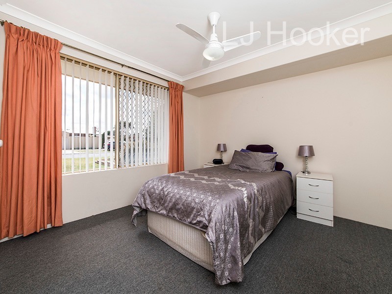 13 Woodbridge Drive, Cooloongup WA 6168