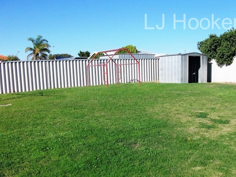 3 Hinds Court, Waikiki WA 6169