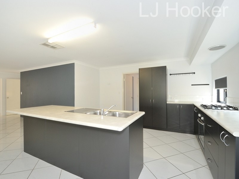 9 Ascent Fairway, Baldivis WA 6171