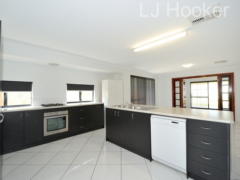 9 Ascent Fairway, Baldivis WA 6171