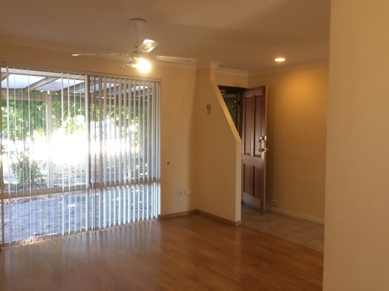 4 The Ramble, Parmelia WA 6167