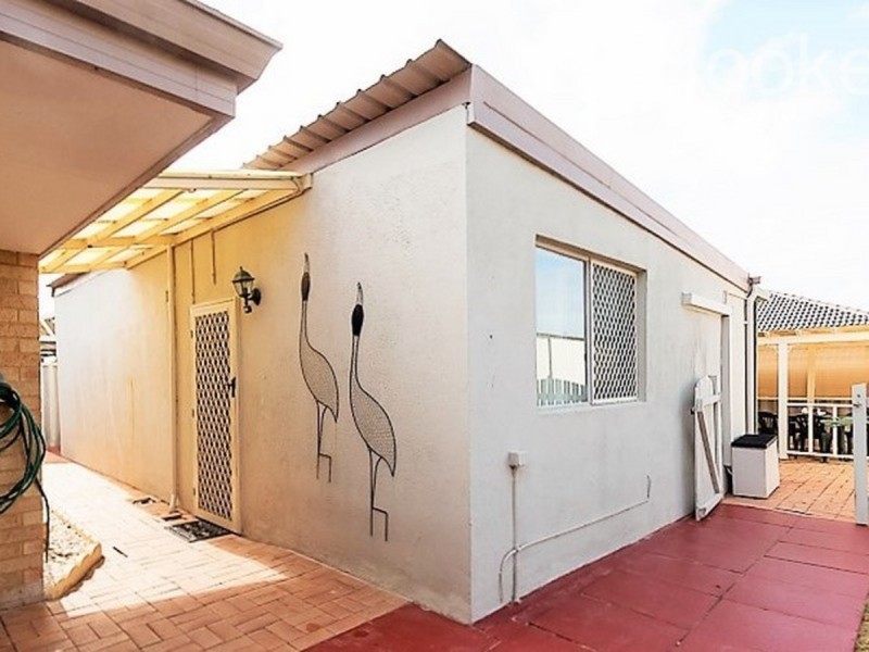 14 Mayflower Close, Port Kennedy WA 6172