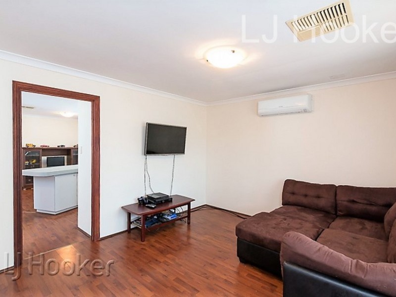 14 Mayflower Close, Port Kennedy WA 6172