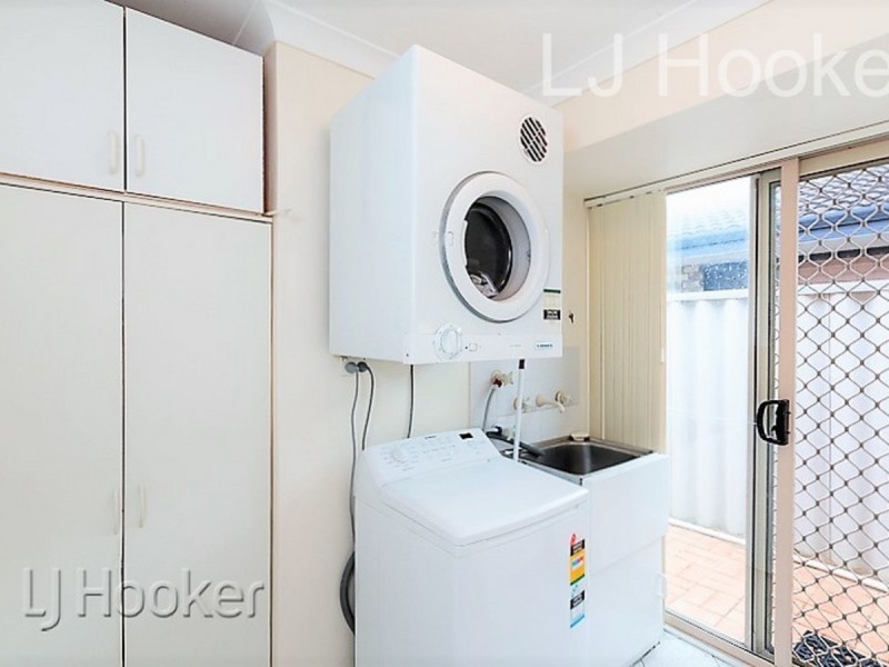 14 Mayflower Close, Port Kennedy WA 6172