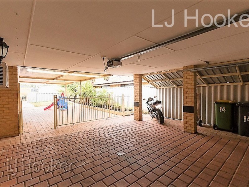 14 Mayflower Close, Port Kennedy WA 6172