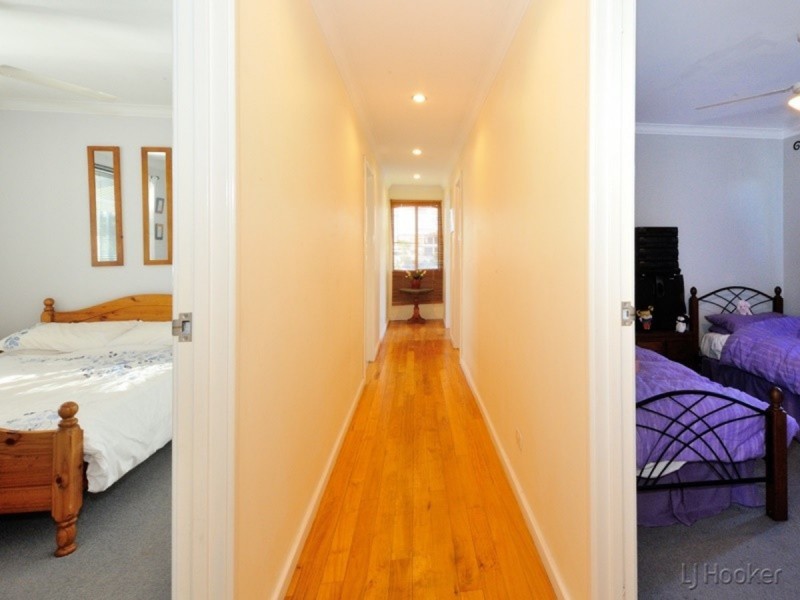 11 St Malo Cove, Warnbro WA 6169