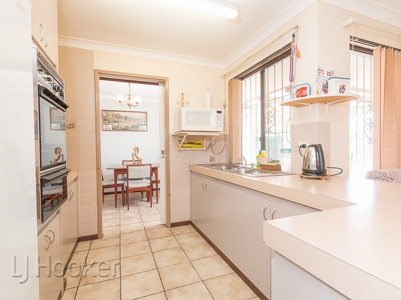 28 Caribbean Drive, Safety Bay WA 6169