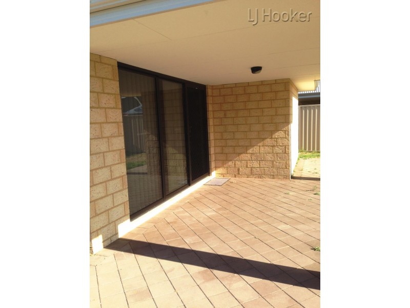 71 Lennox Drive, Secret Harbour WA 6173