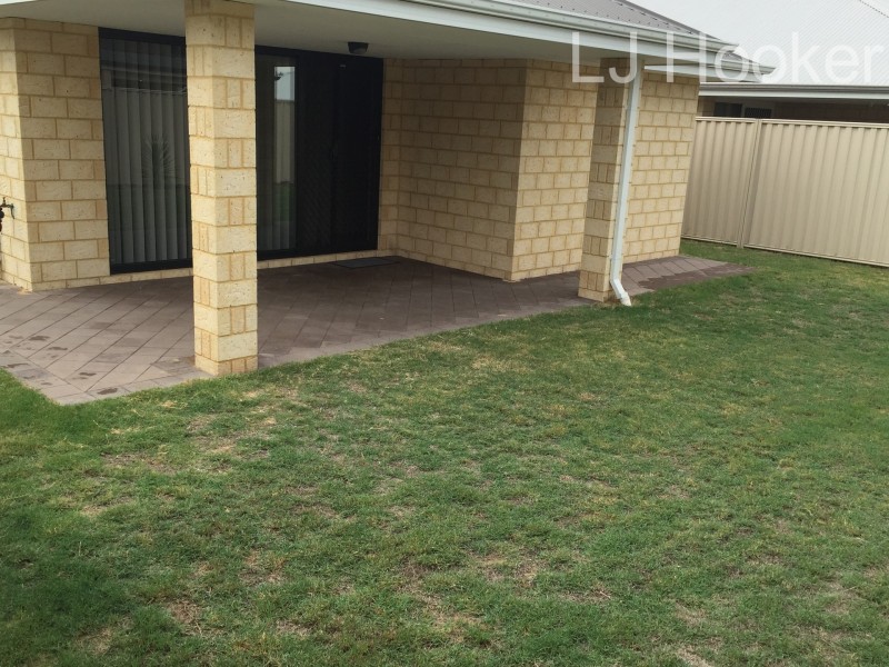 71 Lennox Drive, Secret Harbour WA 6173