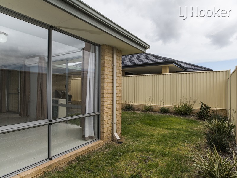 43 Bristlebird Approach, Baldivis WA 6171