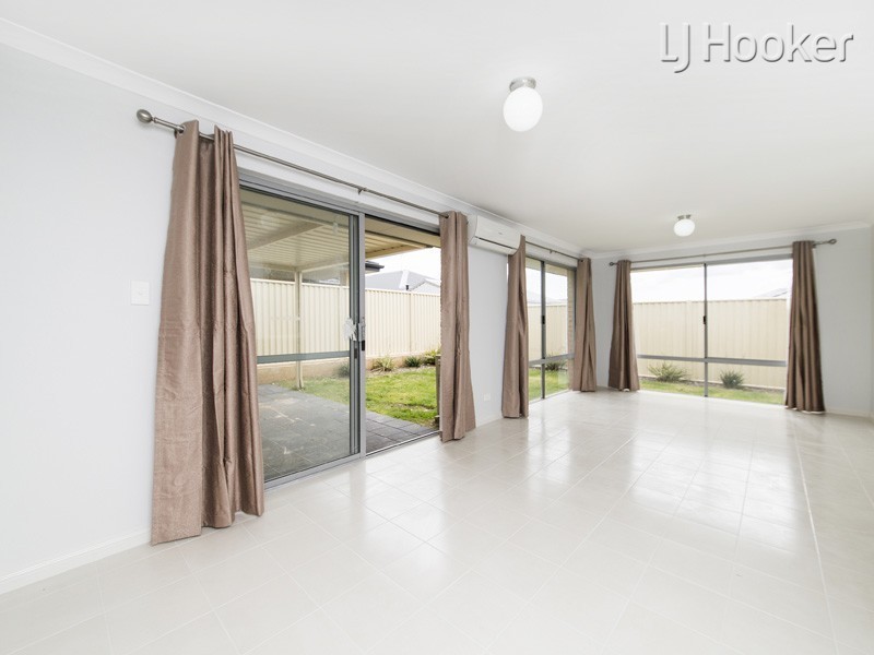 43 Bristlebird Approach, Baldivis WA 6171