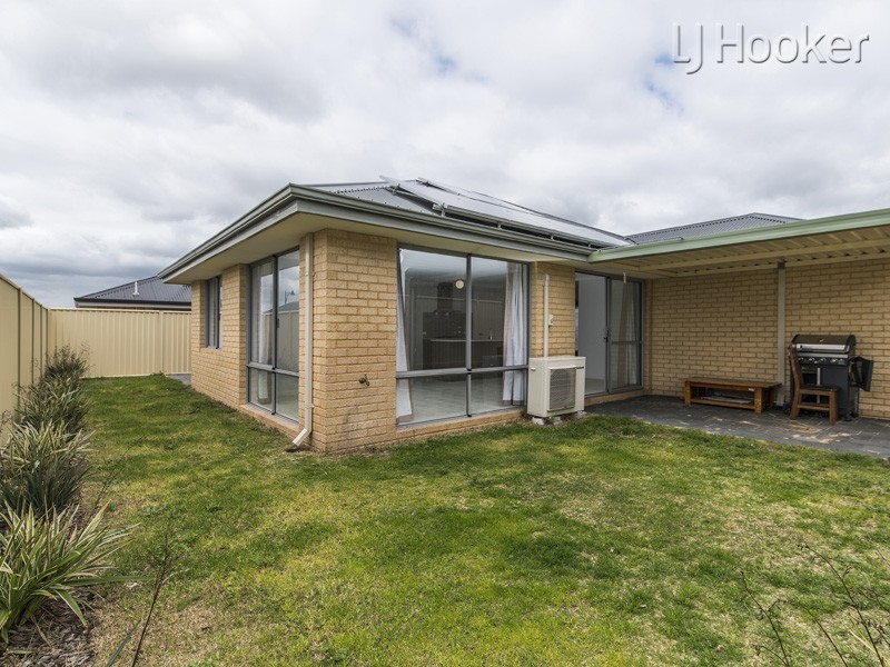 43 Bristlebird Approach, Baldivis WA 6171
