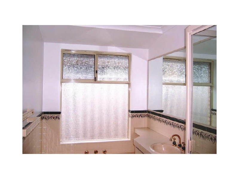 4 Camargue Green, Secret Harbour WA 6173