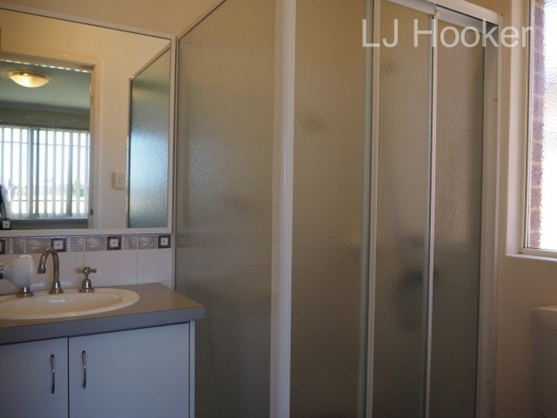 6 Dunsky Pass, Secret Harbour WA 6173