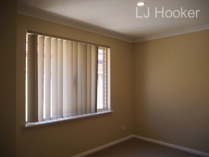 6 Dunsky Pass, Secret Harbour WA 6173