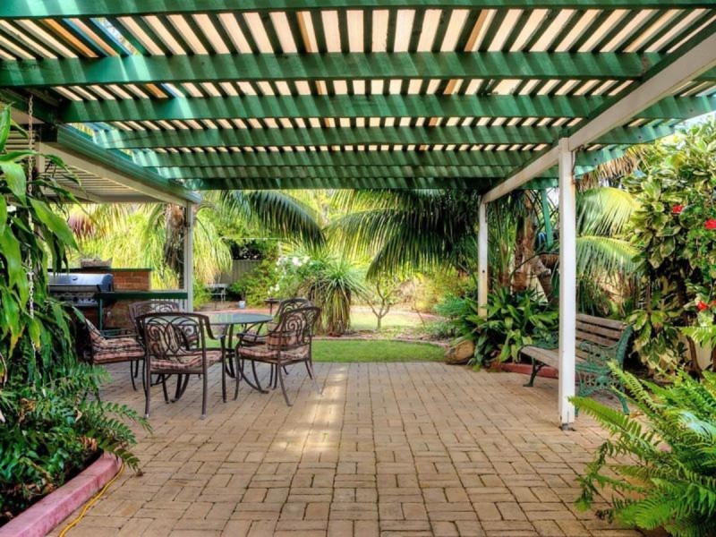 27 Chelmsford Avenue, Port Kennedy WA 6172