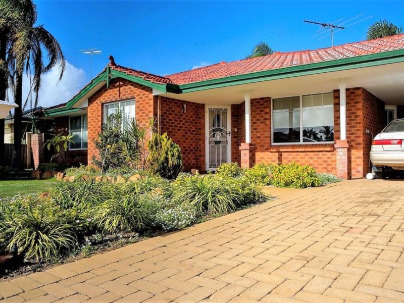 27 Chelmsford Avenue, Port Kennedy WA 6172